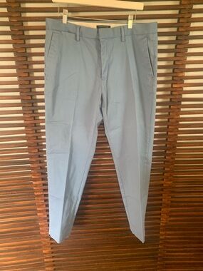 🎉NEW LISTING!🎉Banana Republic Light Blue Chinos